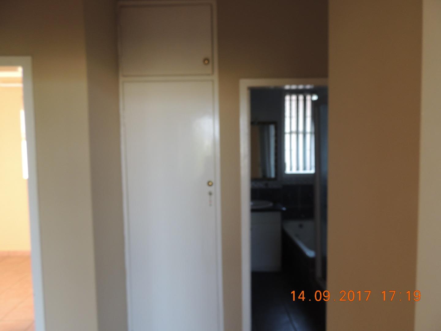 290908128.jpg