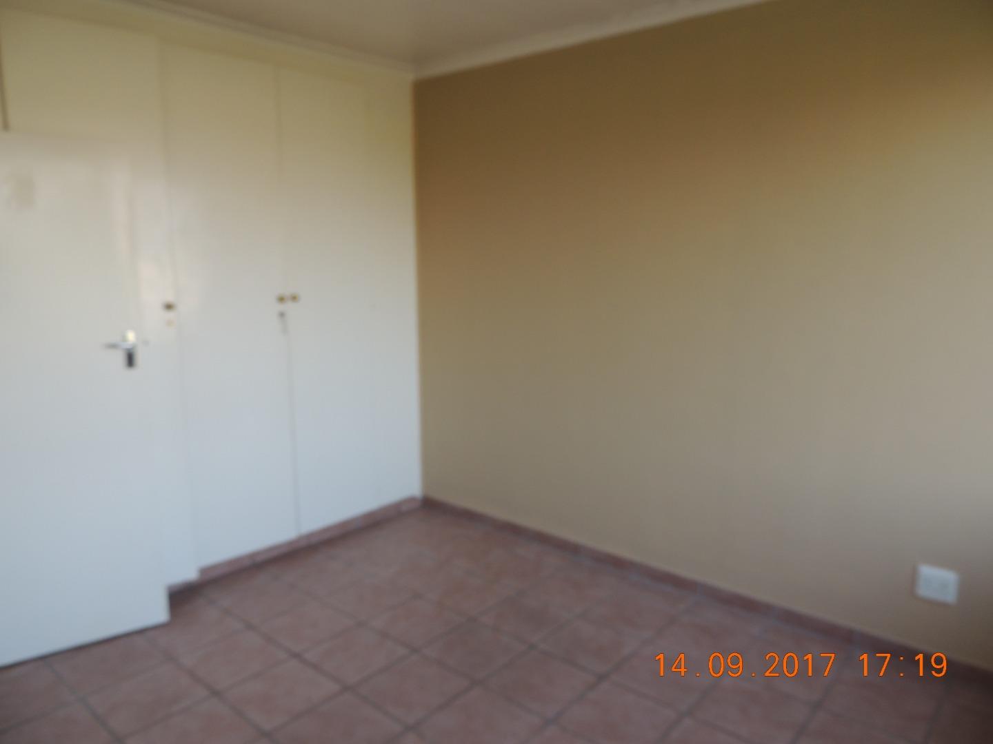 290908130.jpg