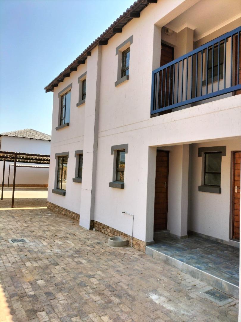 2 Bedroom Flat for Sale - Gauteng
