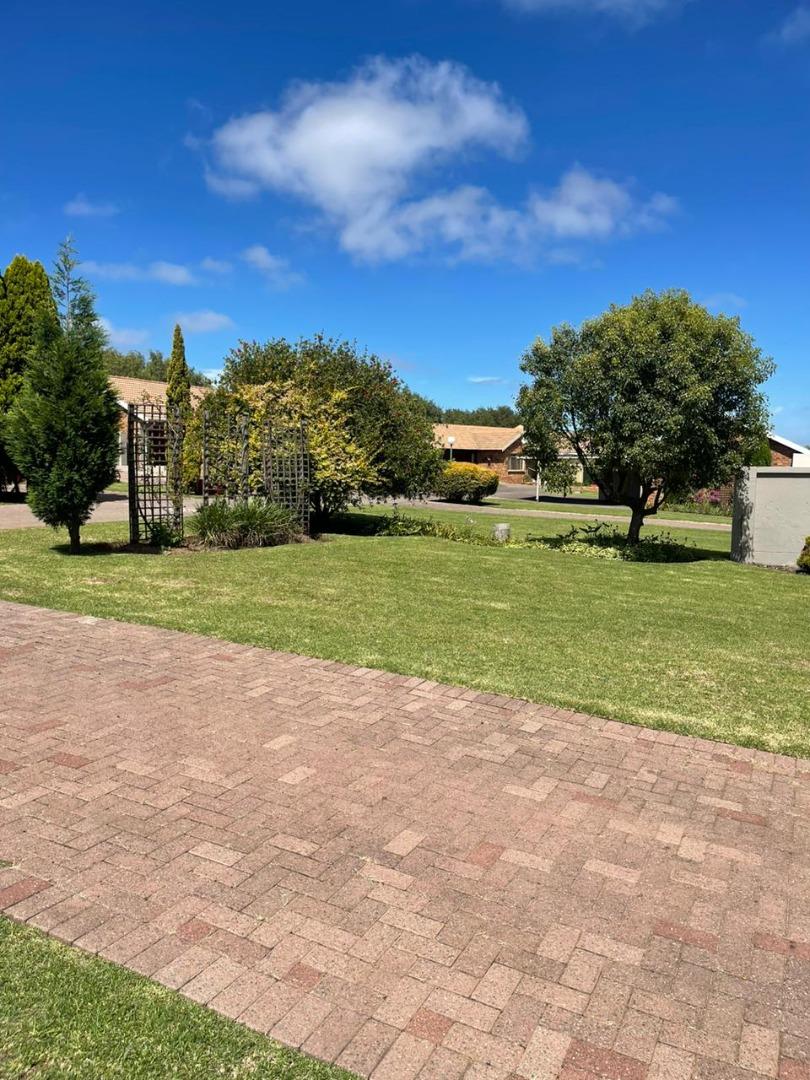 3 Bedroom  Townhouse for Sale in Secunda - Mpumalanga
