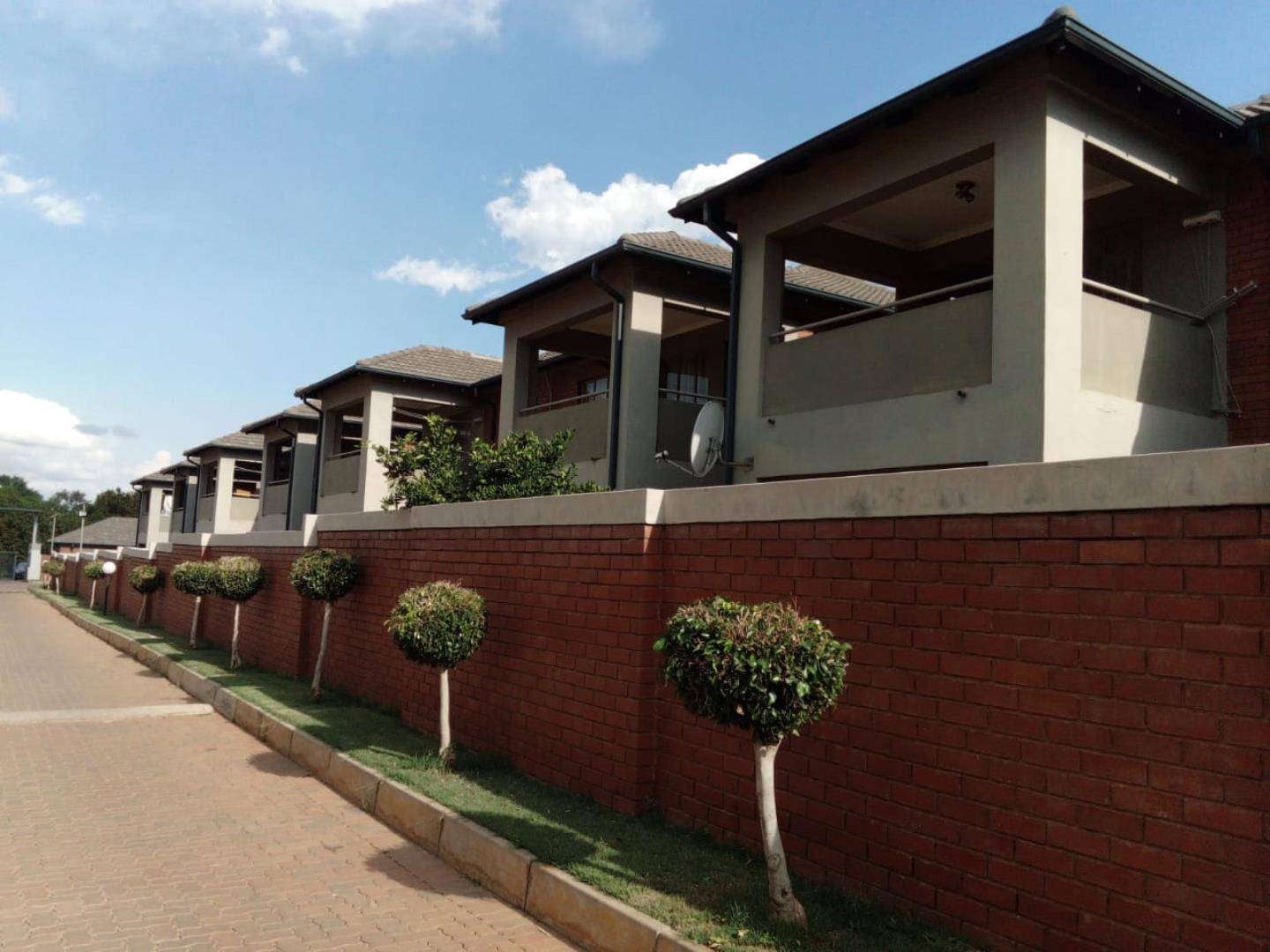 2 Bedroom Apartment for Sale - Gauteng