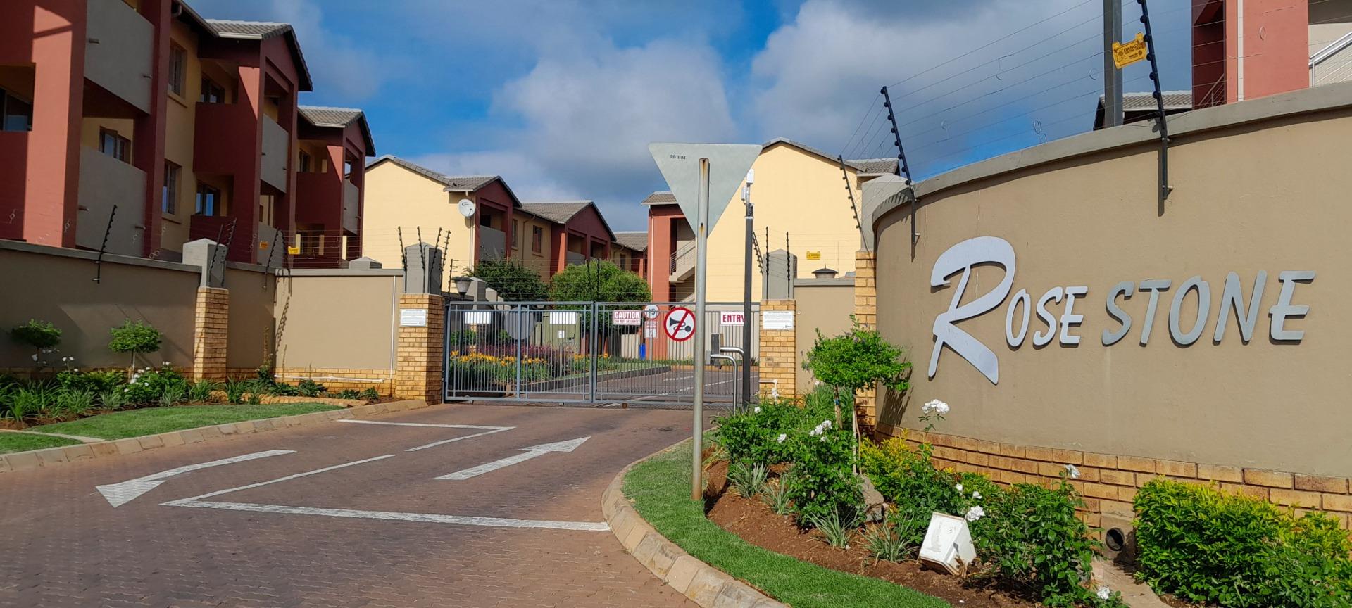 2 Bedroom  House for Sale in Centurion - Gauteng