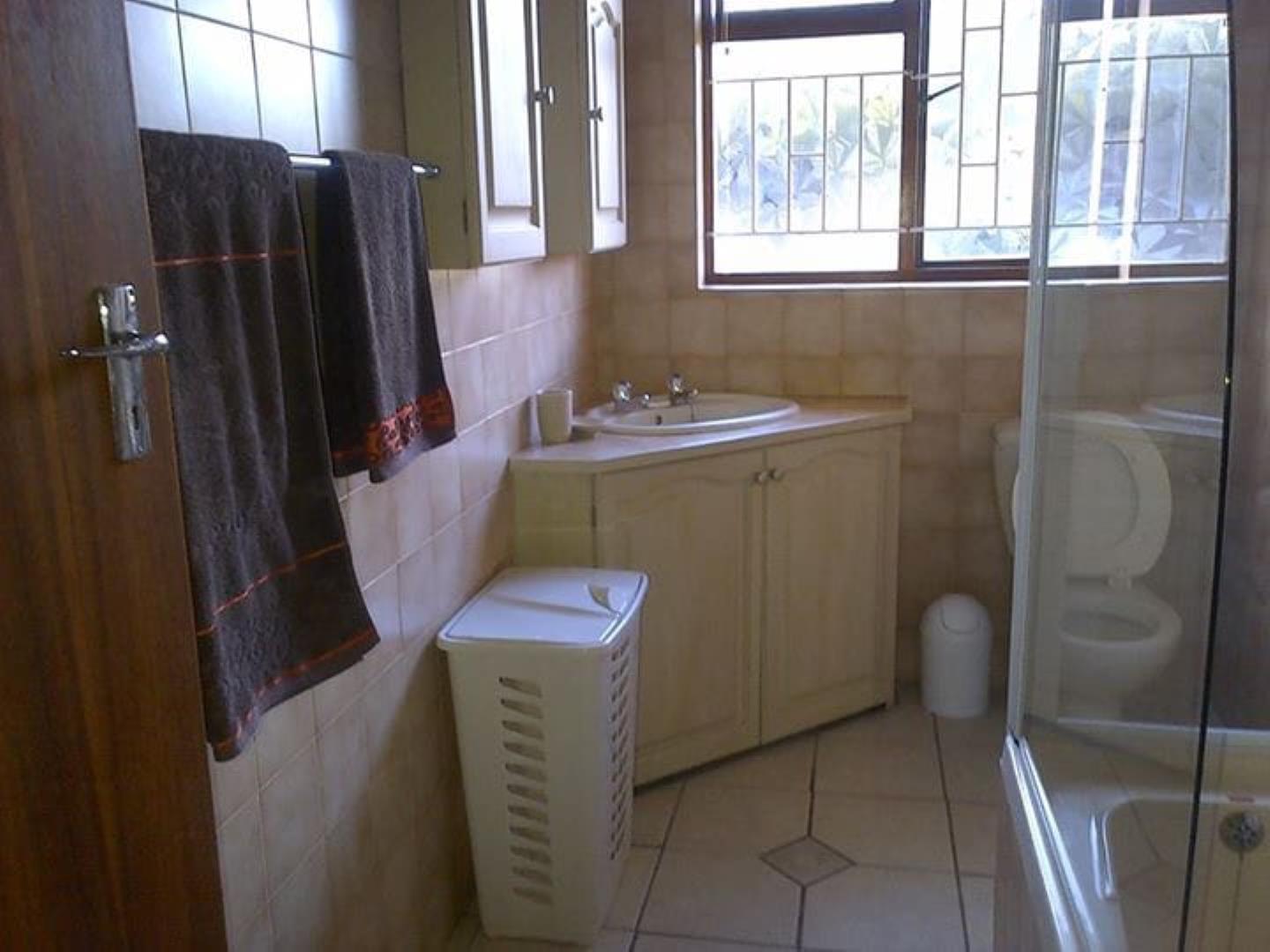 708699_067.jpg