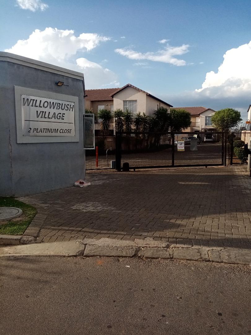 2 Bedroom Apartment for Sale - Gauteng