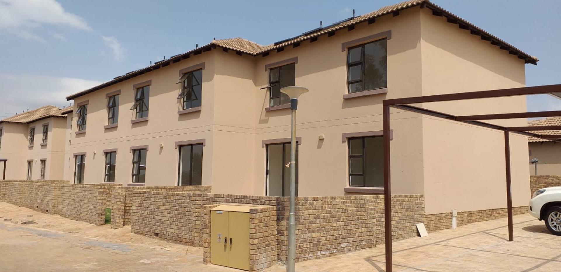 2 Bedroom Apartment for Sale - Gauteng