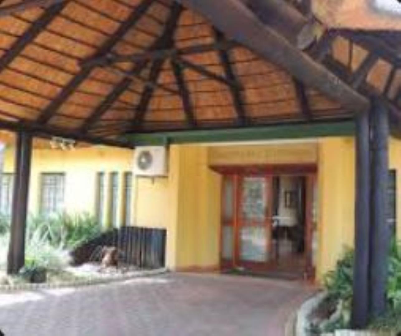 715466_Entrance_2.JPG