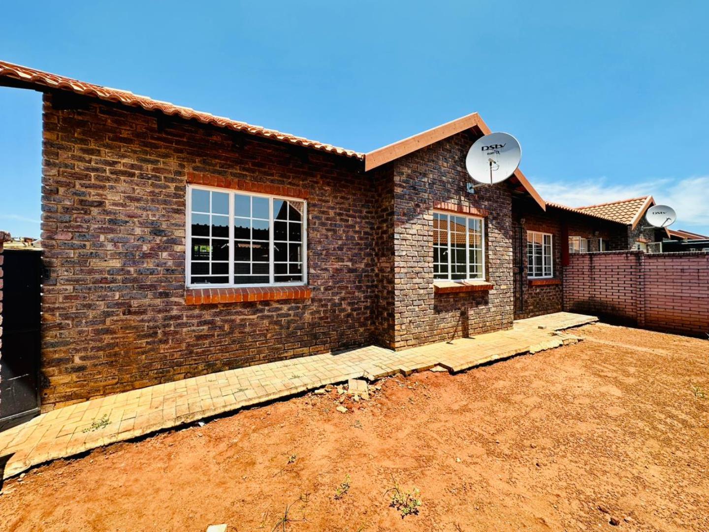 3 Bedroom Townhouse for Sale - Gauteng