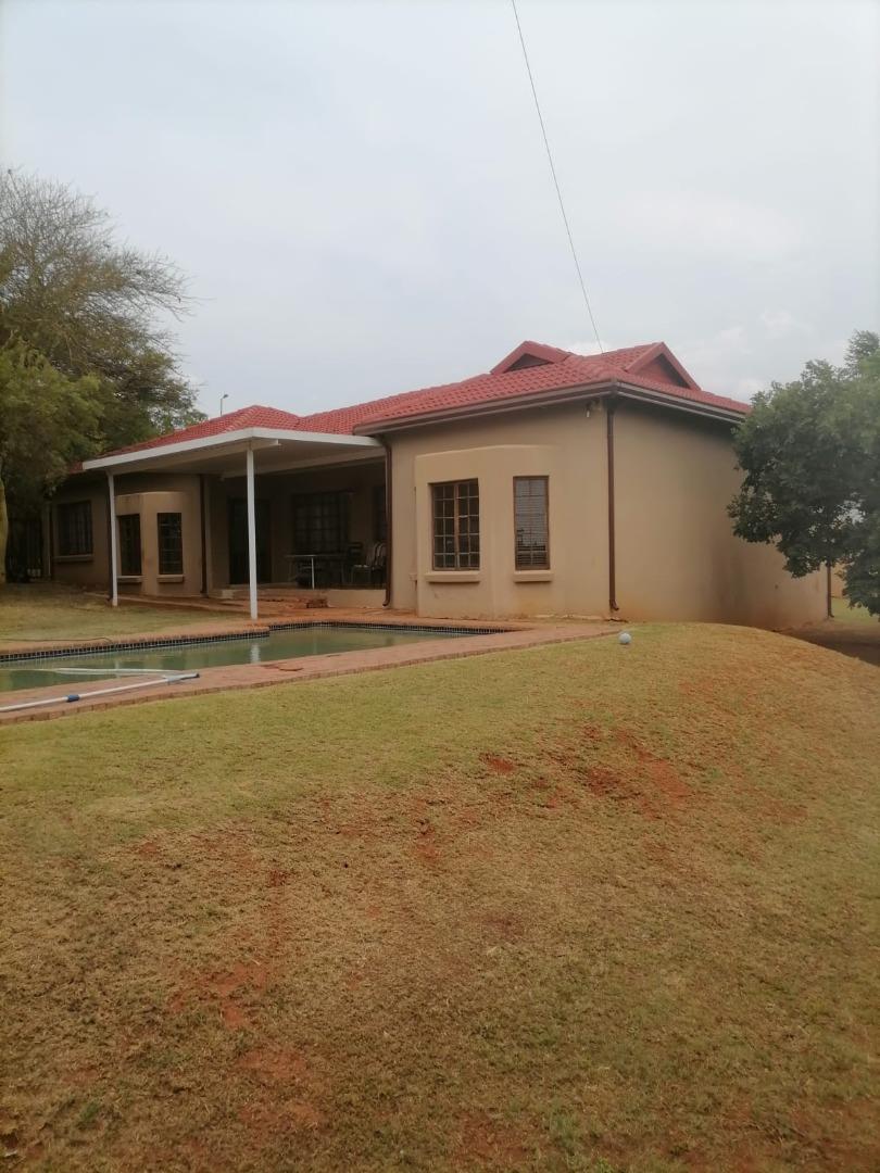 4 Bedroom House for Sale - Gauteng