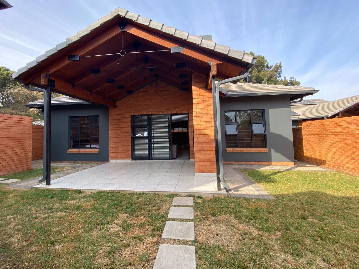 3 Bedroom Townhouse for Sale - Gauteng