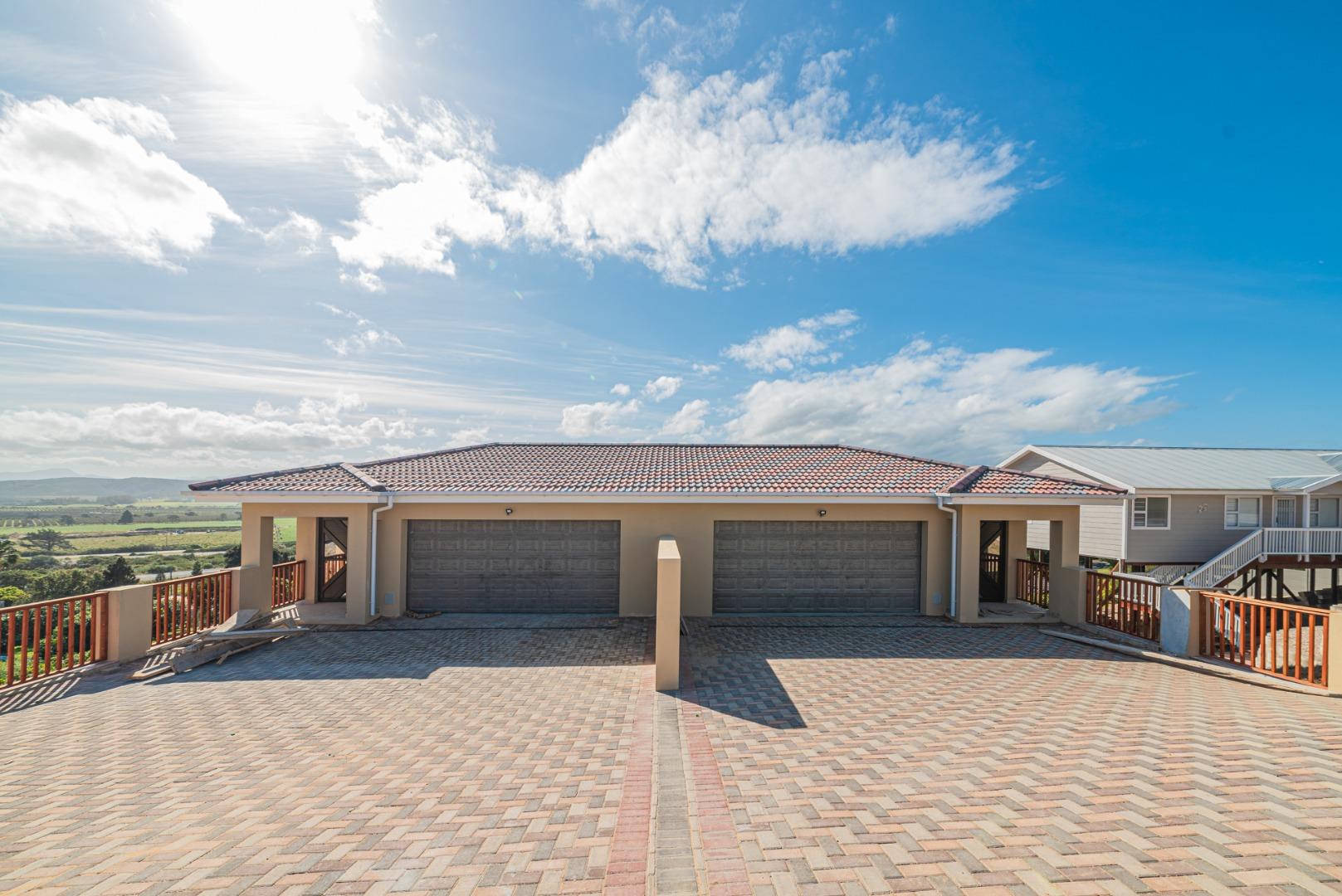 3 Bedroom Duet for Sale - Western Cape