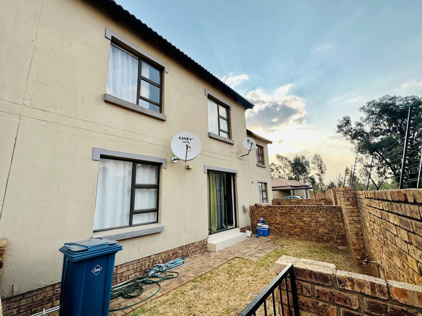 2 Bedroom Apartment for Sale - Gauteng