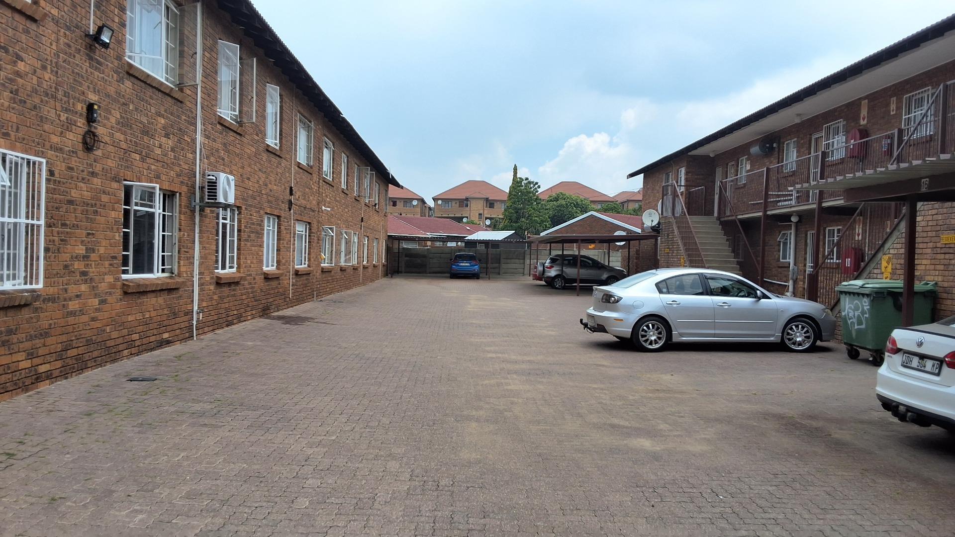 2 Bedroom Flat for Sale - Mpumalanga