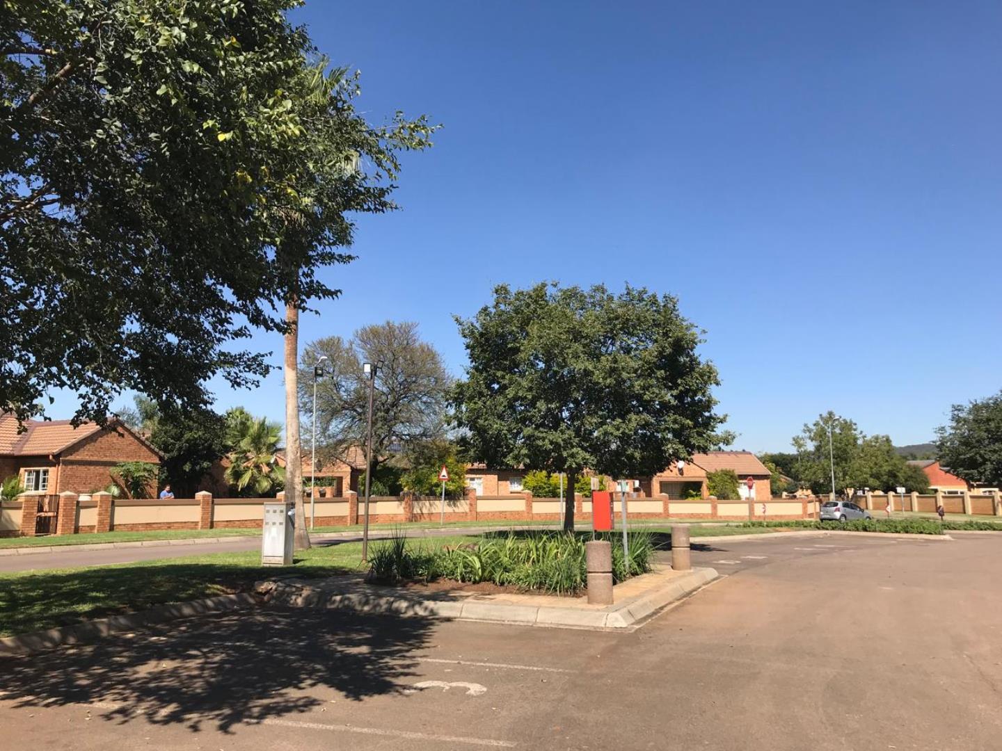 2 Bedroom Duplex for Sale - Gauteng