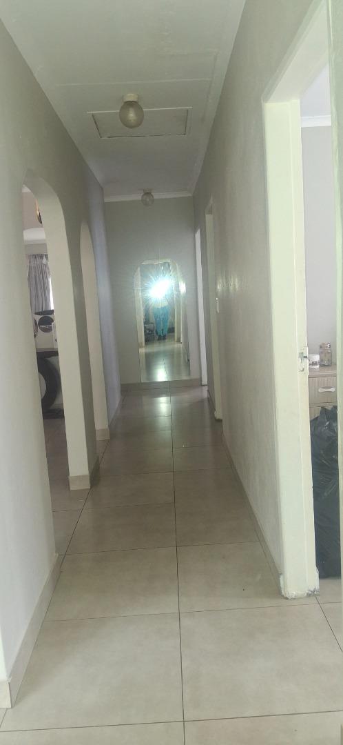 731980_To_use_27.jpg