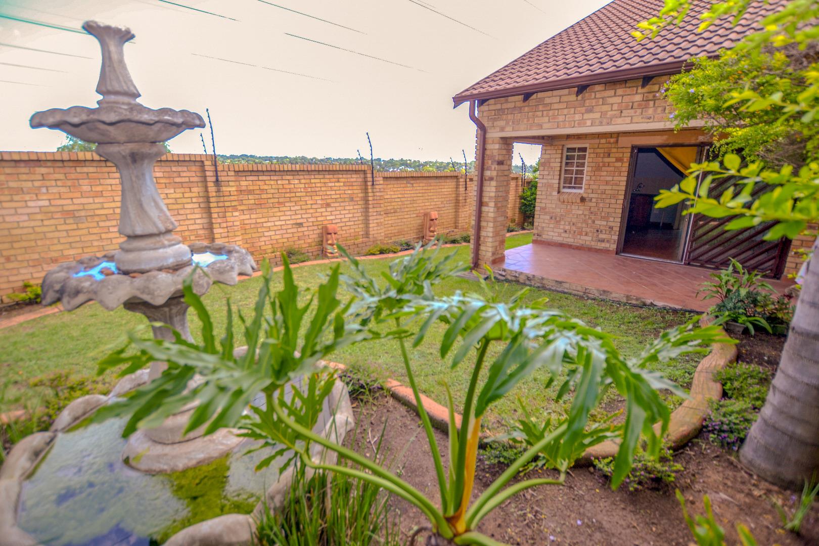 2 Bedroom Duplex for Sale - Gauteng
