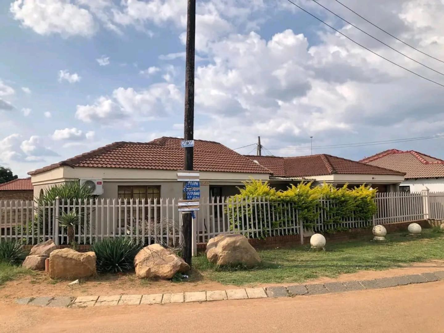 2 Bedroom House for Sale - Gauteng