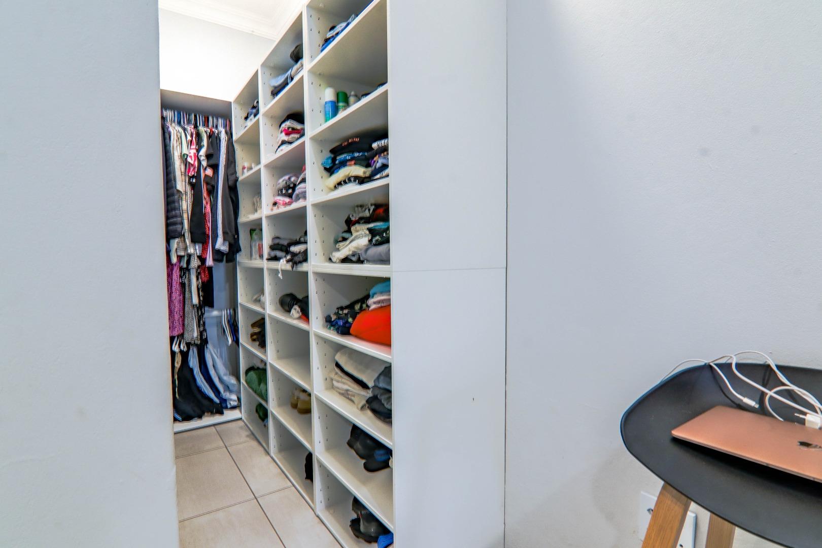 739893_IMG_3074-HDR.jpg