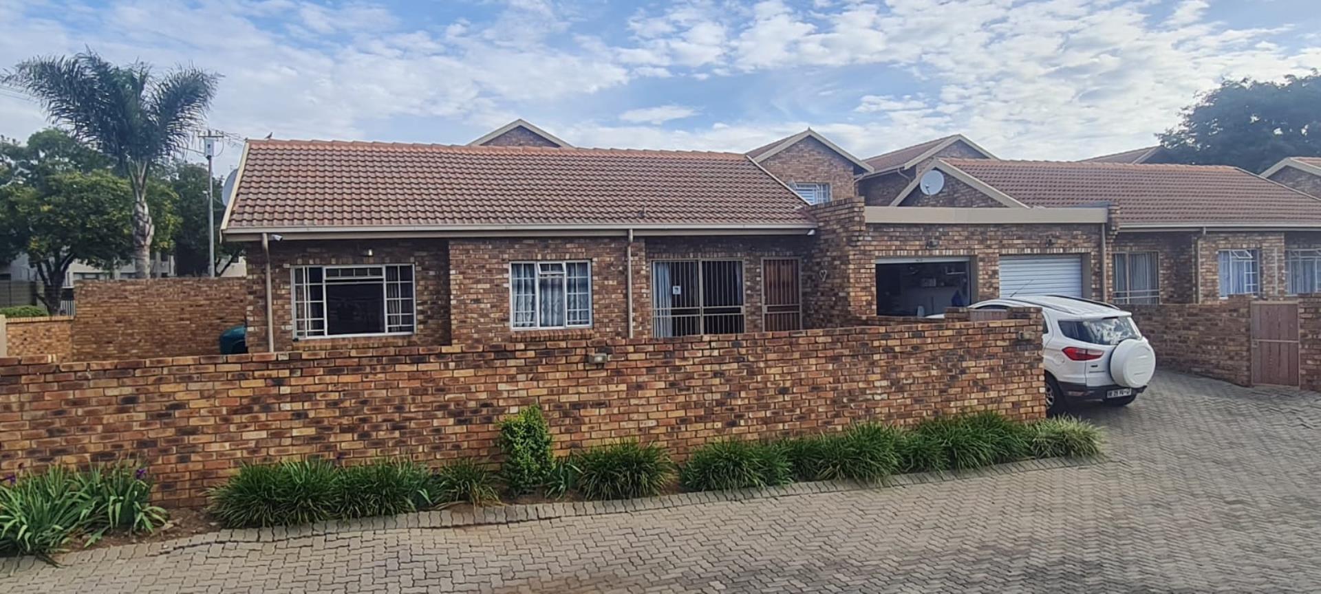 2 Bedroom House for Sale - Gauteng