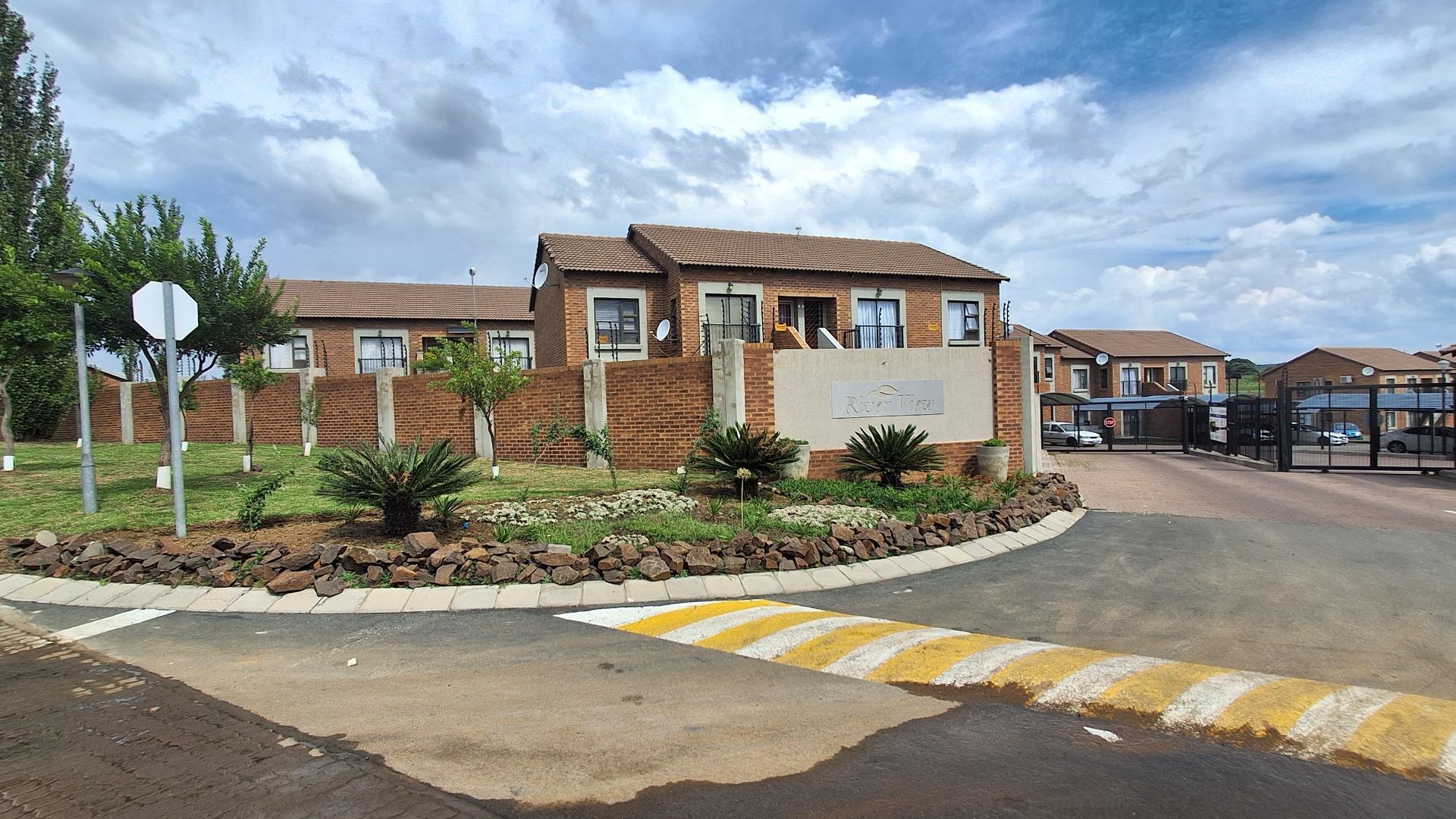 2 Bedroom Apartment for Sale - Mpumalanga