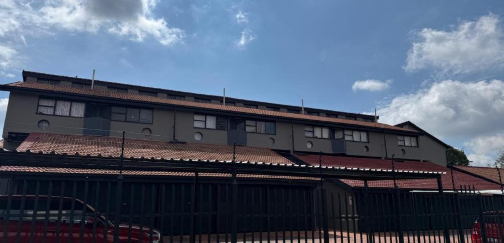 2 Bedroom Apartment for Sale - Gauteng