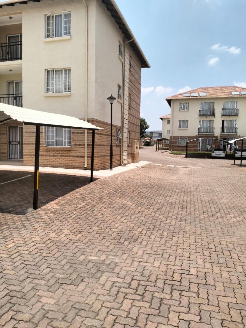 2 Bedroom Apartment for Sale - Gauteng