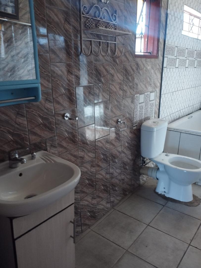 753324_mhlaumbe_jhb8.jpg