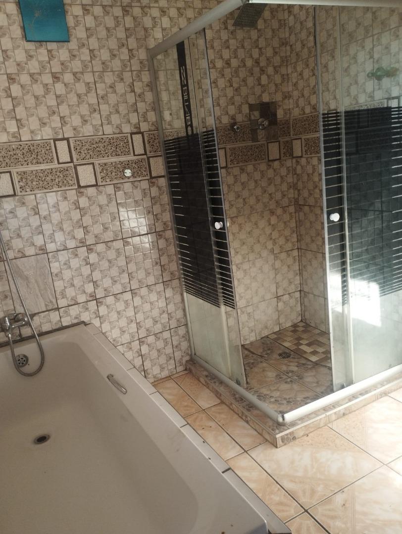 753324_mhlaumbe_jhb9.jpg