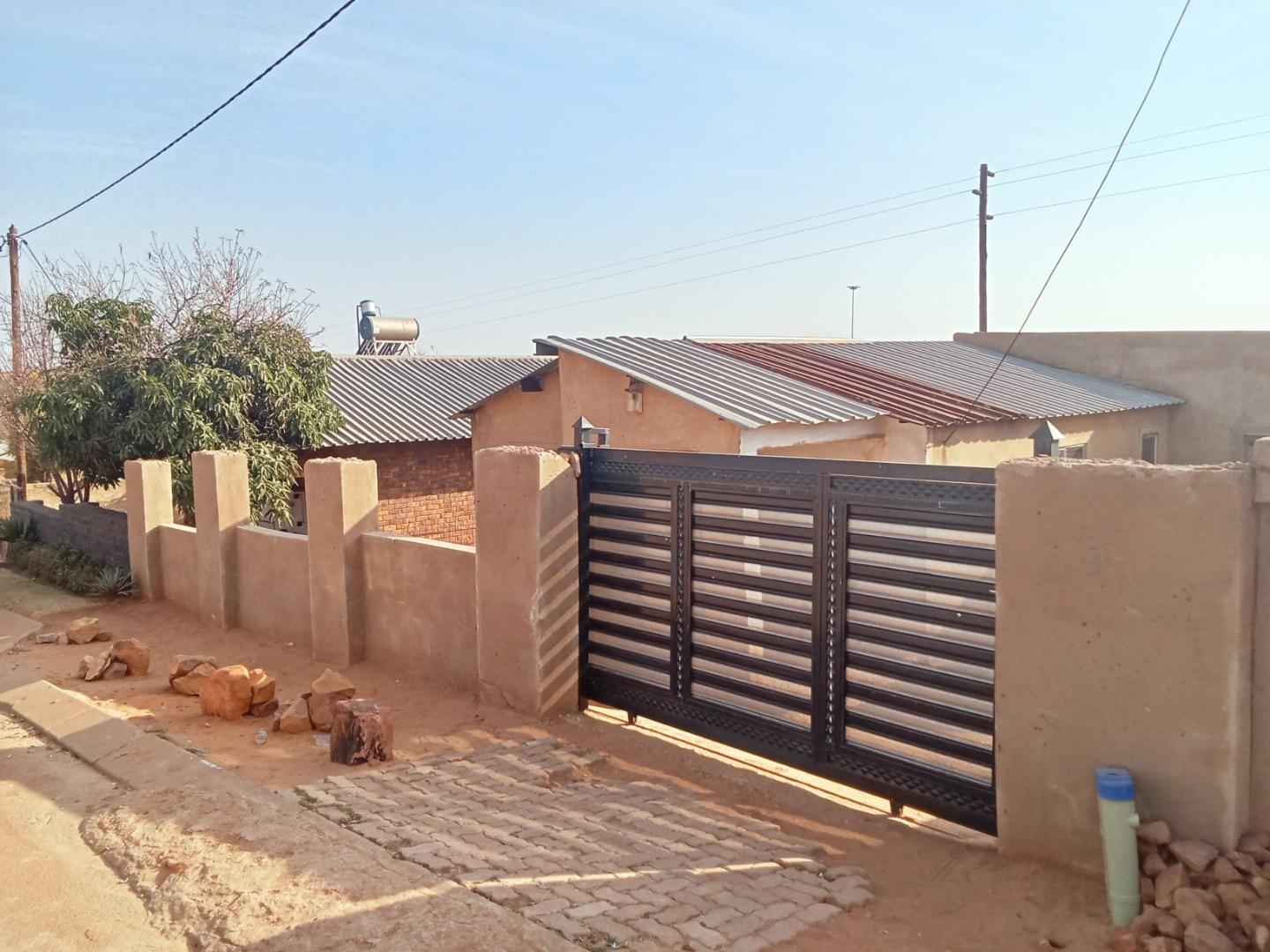 2 Bedroom House for Sale - Gauteng